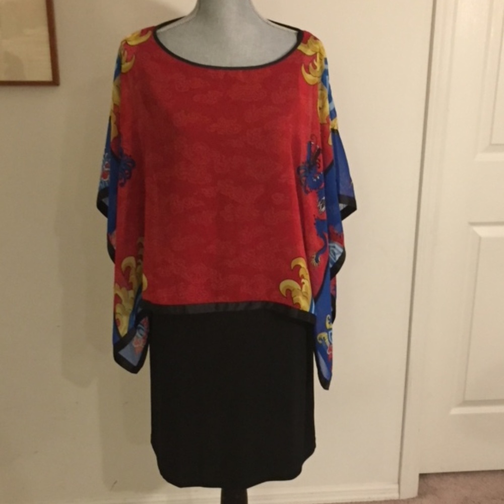 Very Volbrach Dress w/Attached Cape MEDIUM NWOT